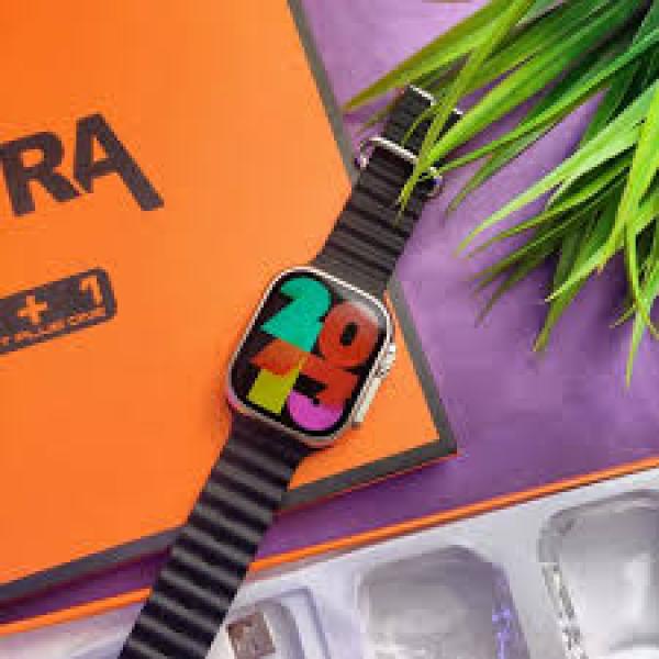 Y80 Ultra Smartwatch With 8 Strap